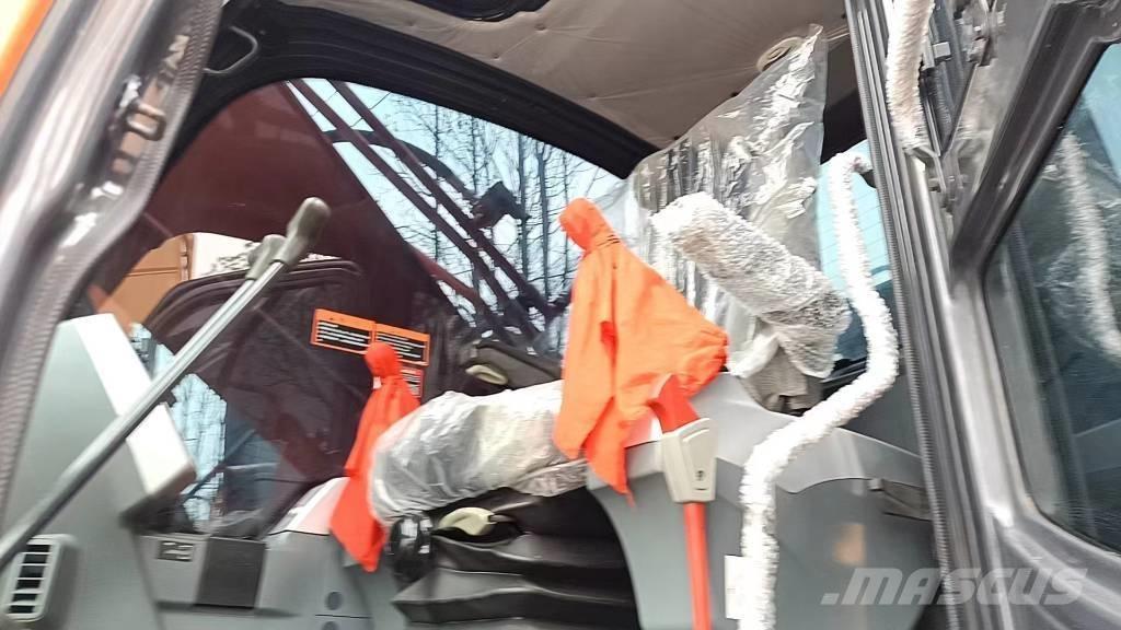Doosan 225 LC-9 Vikšriniai ekskavatoriai