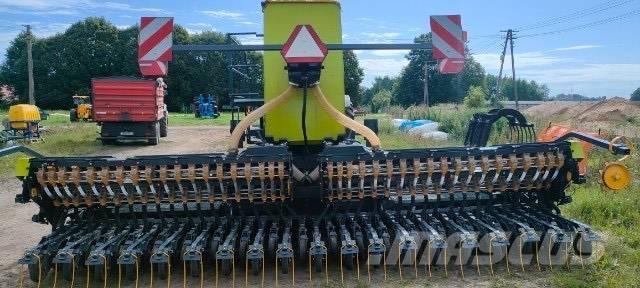 Junkkari W600 Sėjamieji kombainai