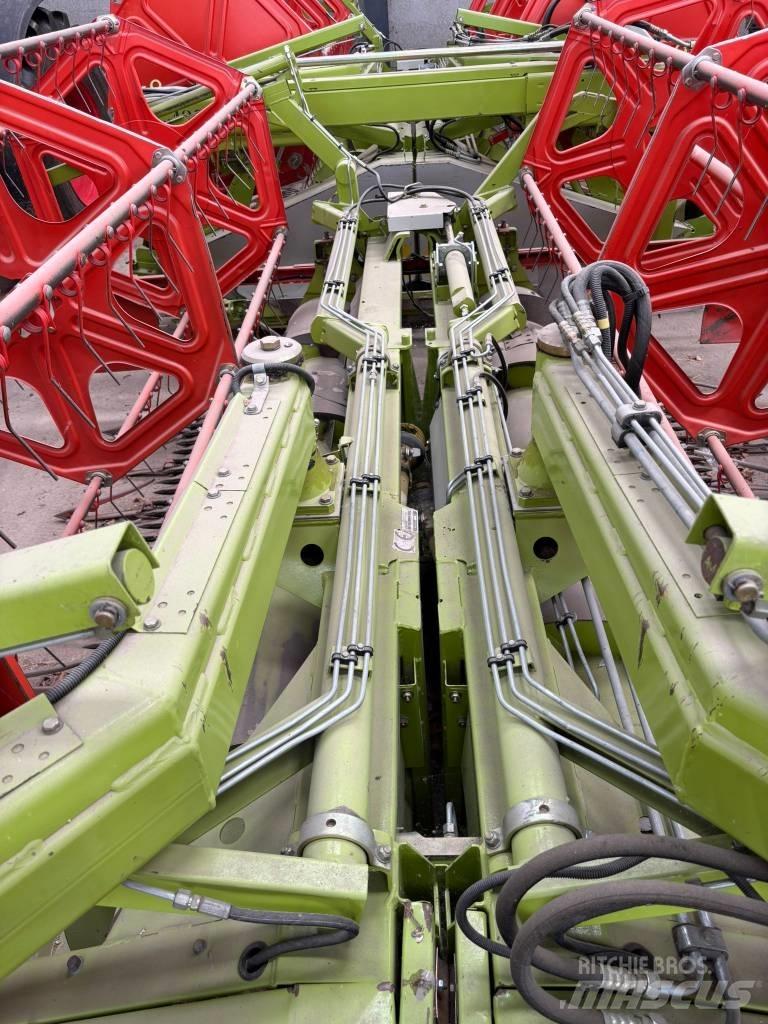 CLAAS C 540 Derliaus nuėmimo kombainų galvos