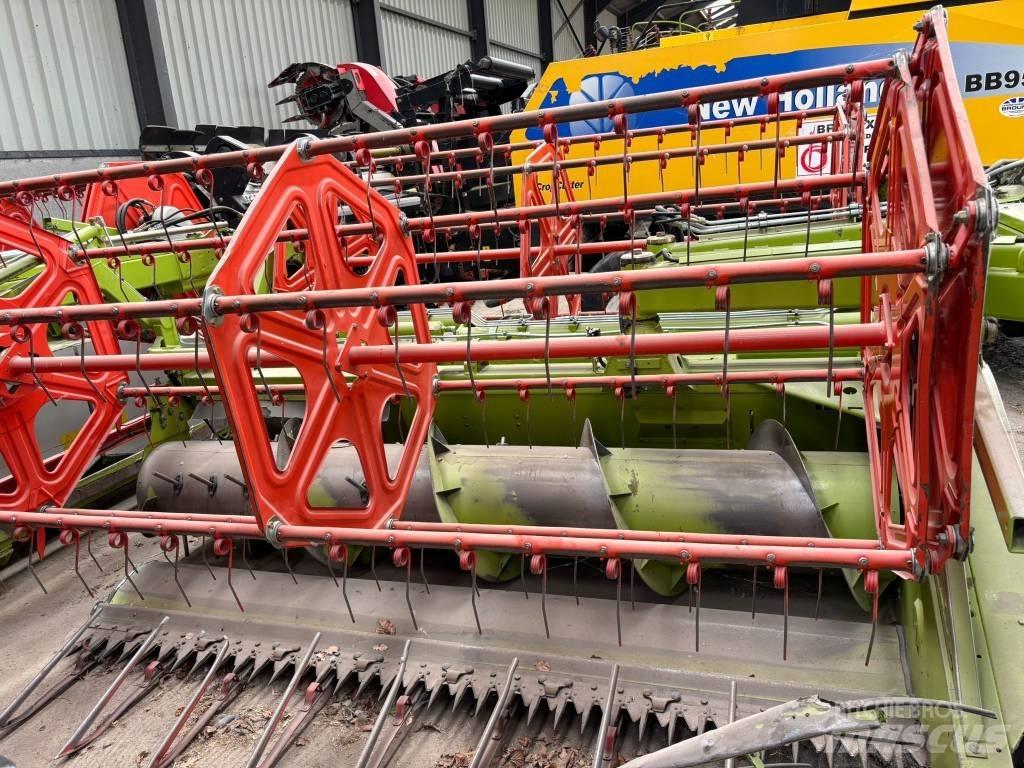 CLAAS C 540 Derliaus nuėmimo kombainų galvos