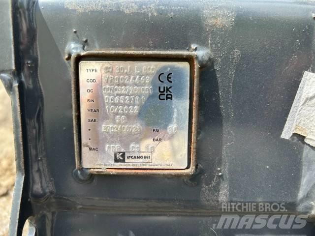 Cangini CQ 30.A L Kaušai
