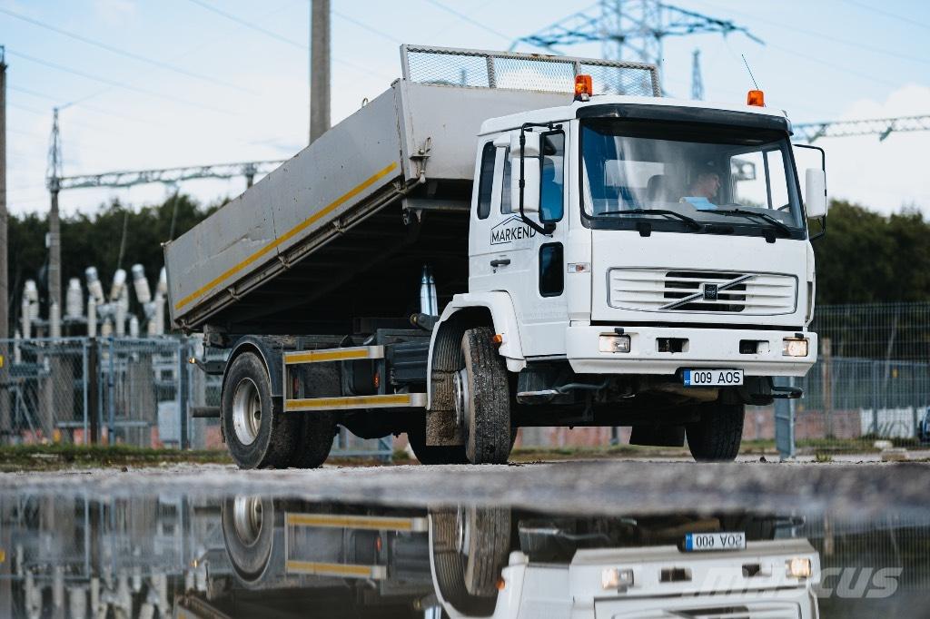 Volvo FL Electric Savivarčių priekabų vilkikai