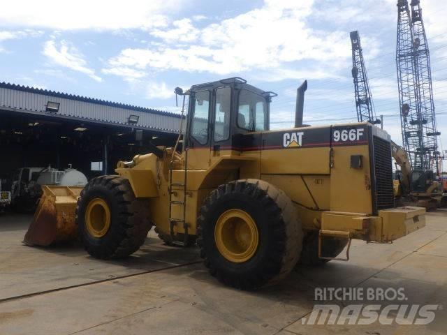 CAT 966 F Naudoti ratiniai krautuvai