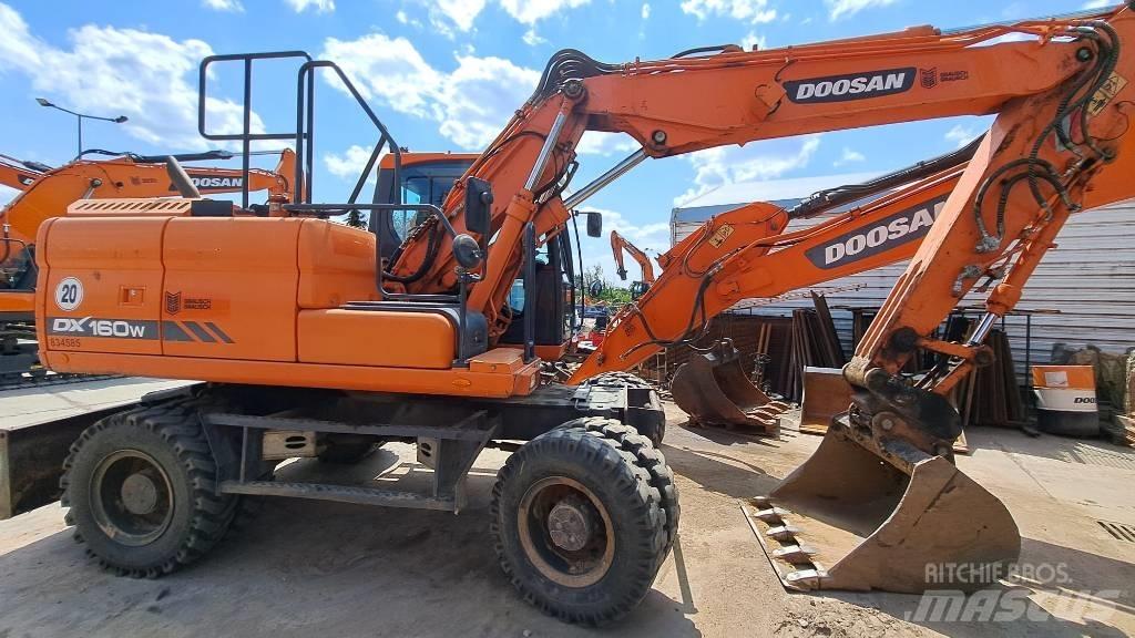 Doosan DX 160 W-3 Ratiniai ekskavatoriai