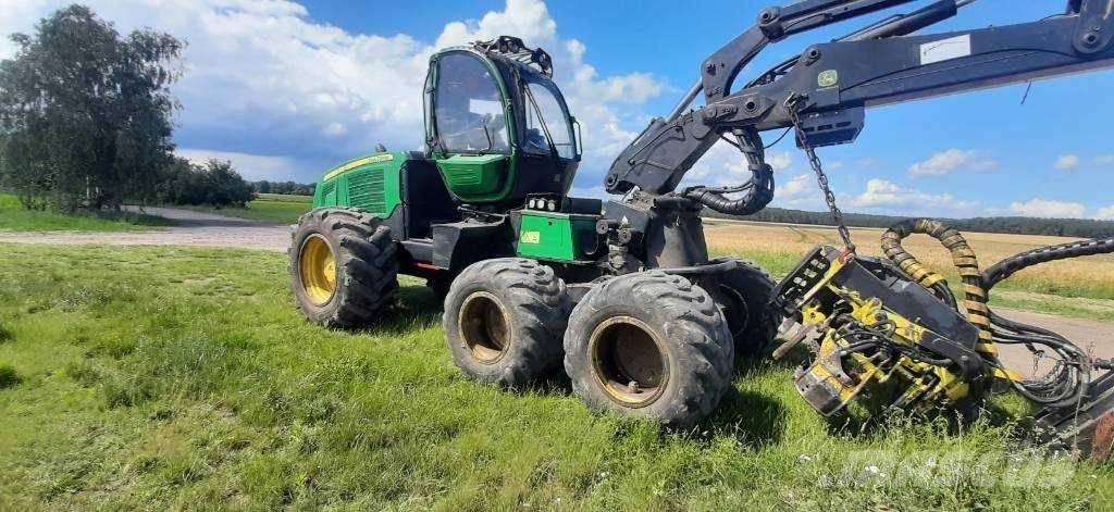 John Deere 1170 E Miško technika (Harvesteriai)