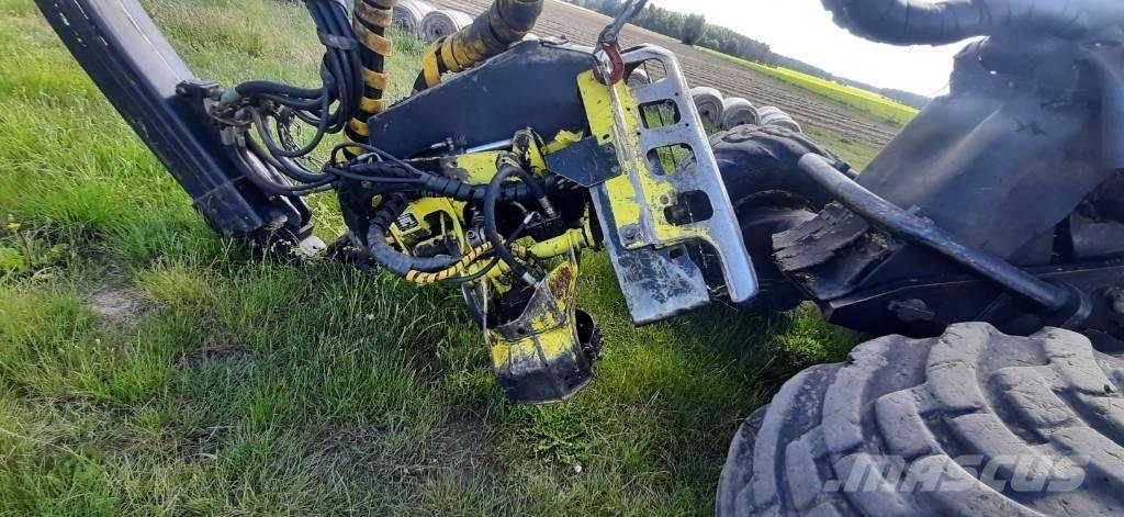 John Deere 1170 E Miško technika (Harvesteriai)