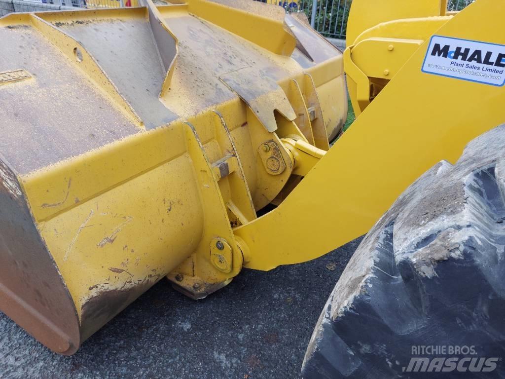 Komatsu WA480-8 Naudoti ratiniai krautuvai