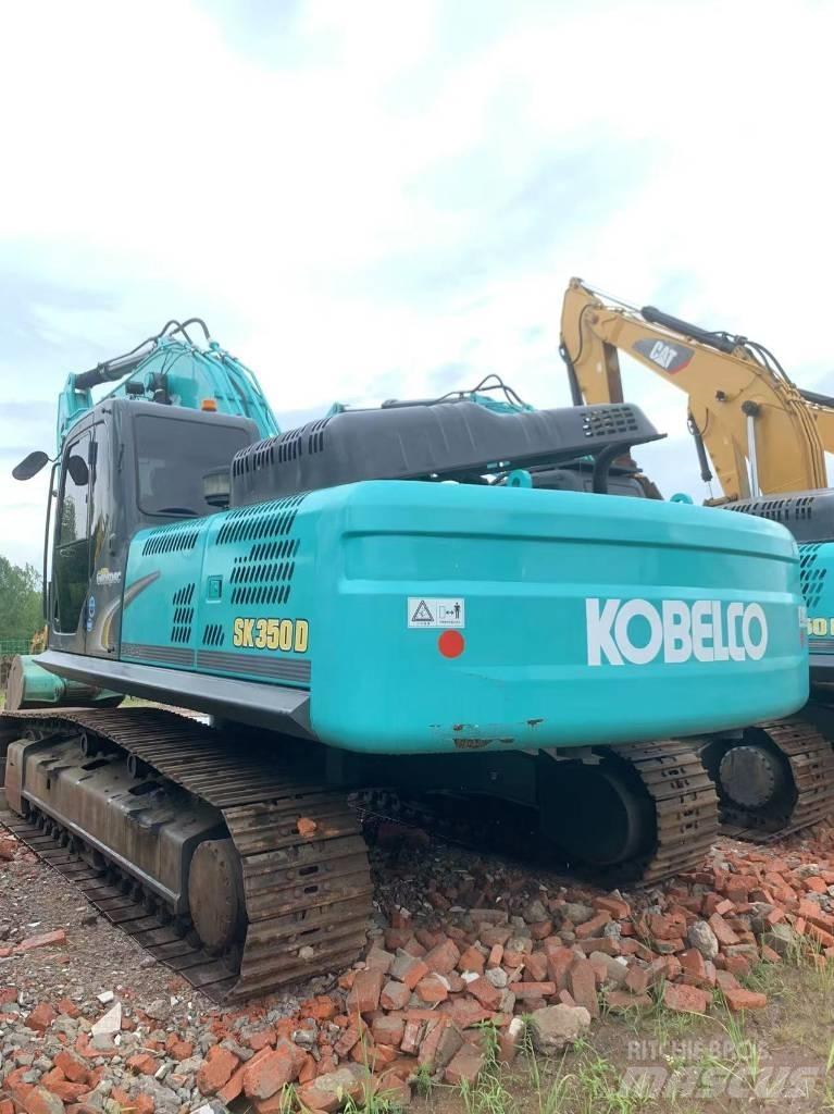 Kobelco SK 330 Vikšriniai ekskavatoriai