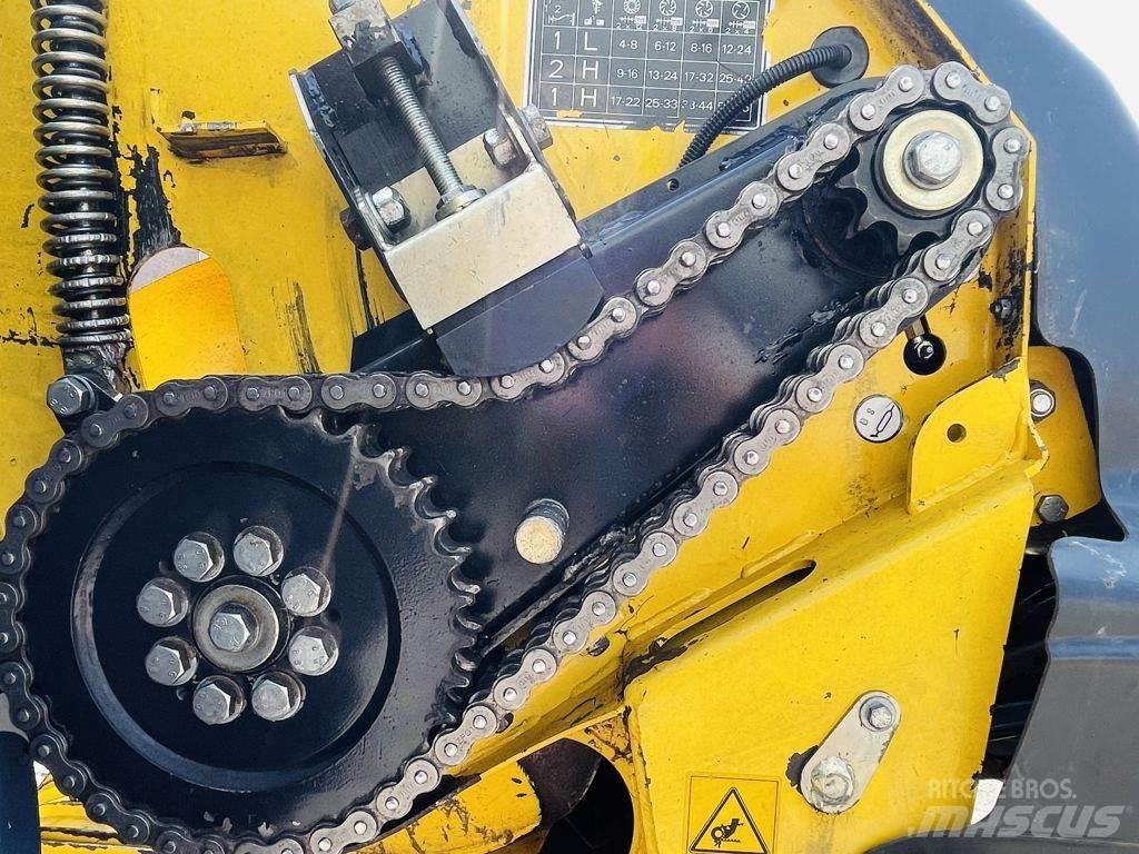 New Holland 273 FP Šieno ir pašarų ruošimo mašinų priedai