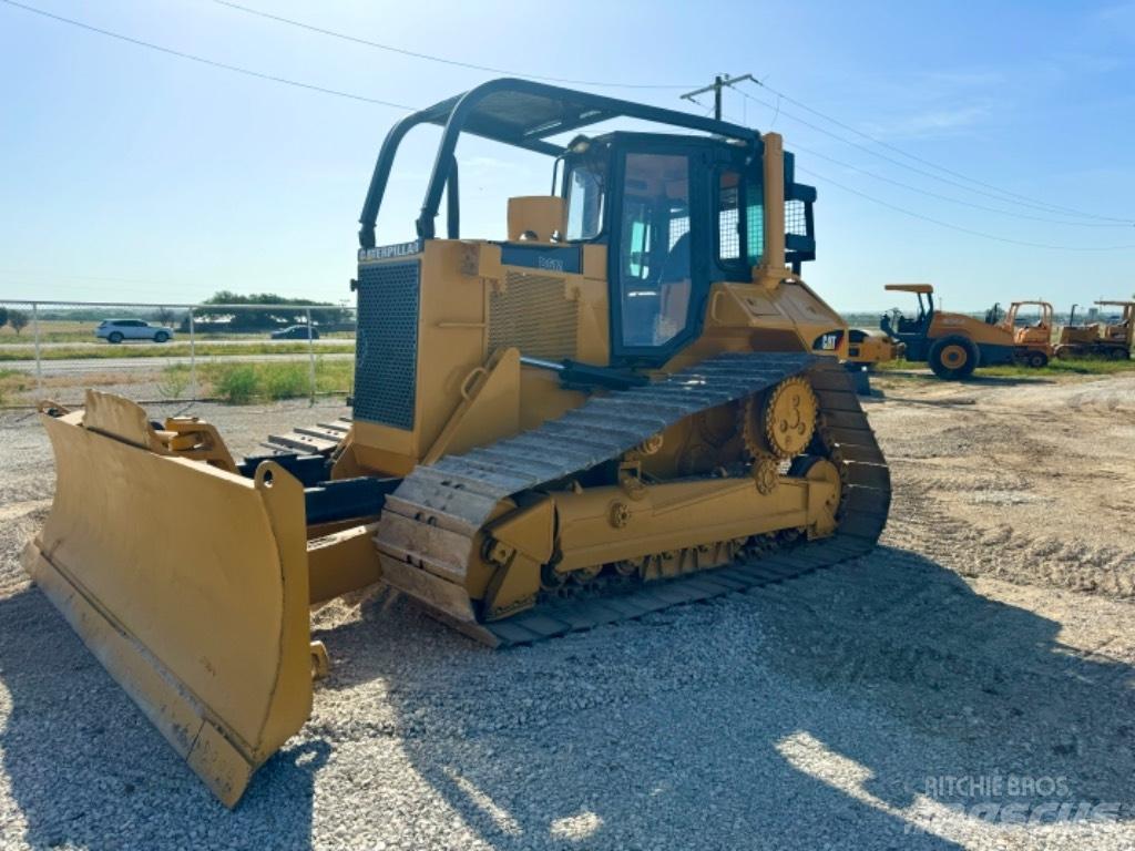 CAT D 6 M LGP Vikšriniai buldozeriai
