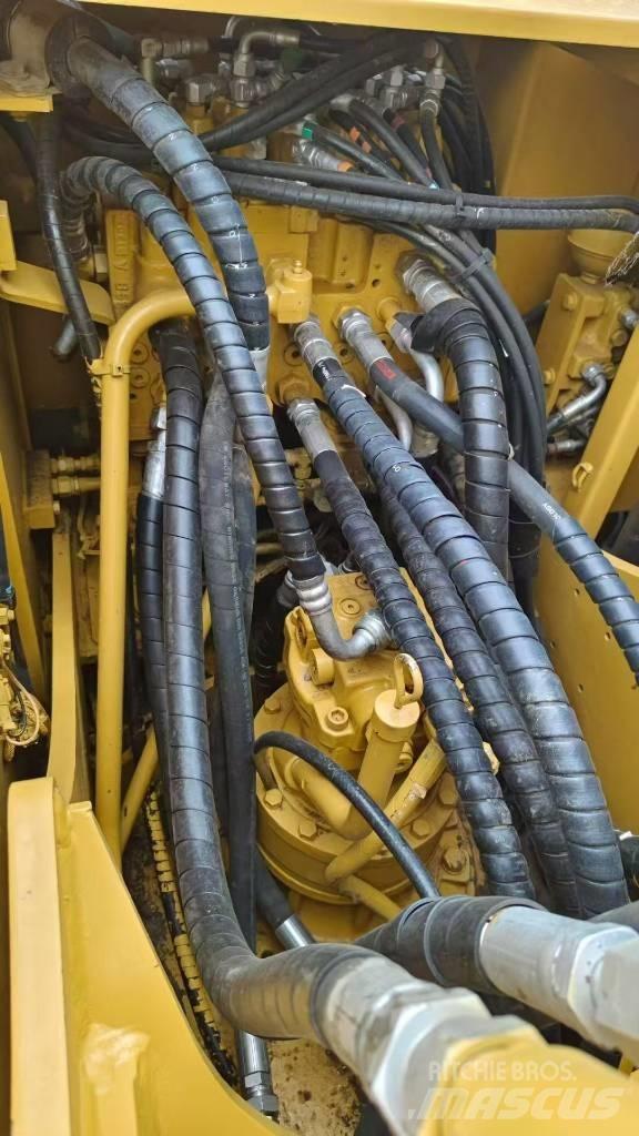 CAT 315 GC Vikšriniai ekskavatoriai