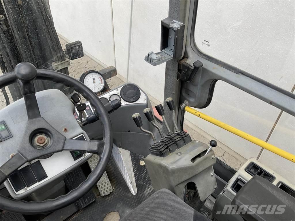 Kalmar DCD 80-6 Dyzeliniai krautuvai
