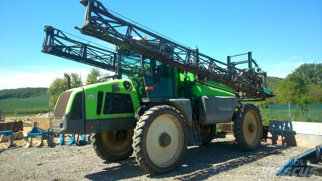 Tecnoma Laser 4240 Savaeigiai purkštuvai