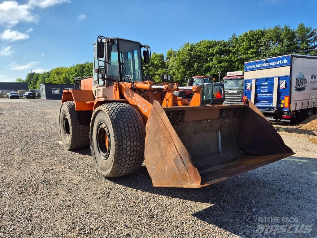 Hitachi FR 130 Naudoti ratiniai krautuvai