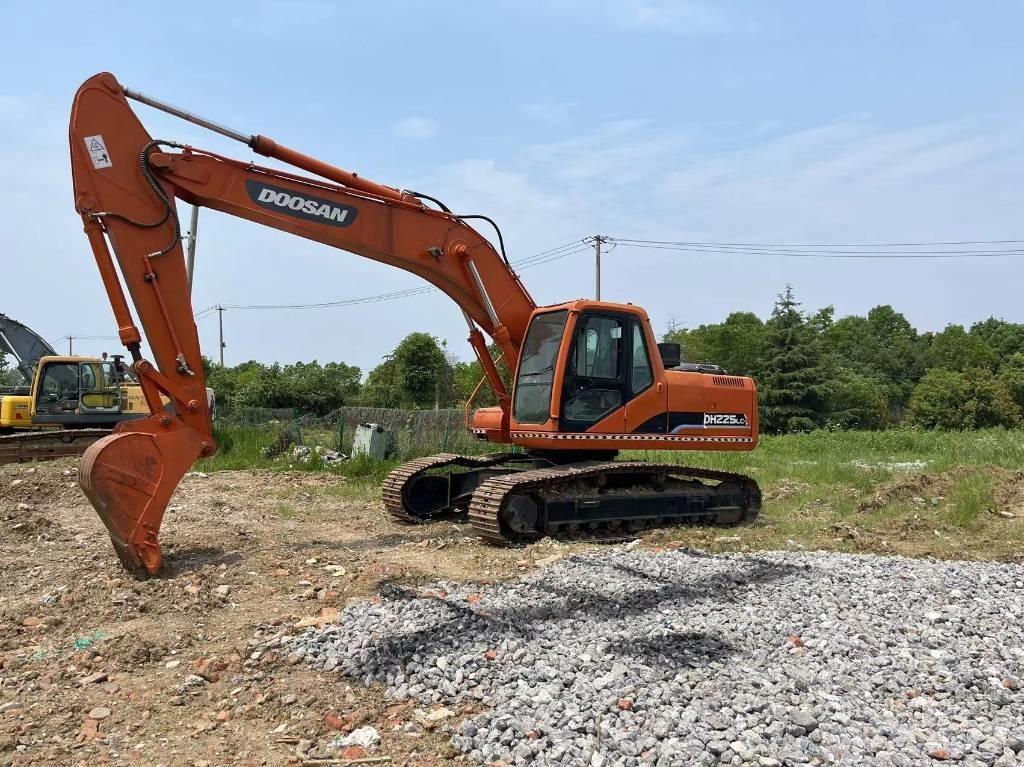 Doosan DH 225 Vikšriniai ekskavatoriai