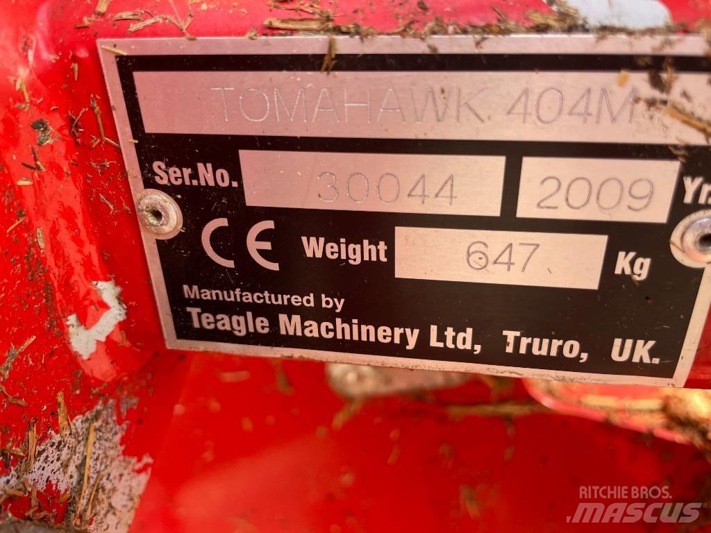 TEAGLE TOMAHAWK 404M Ryšulių smulkinimo, pjaustymo ir išvyniojimo įrenginiai