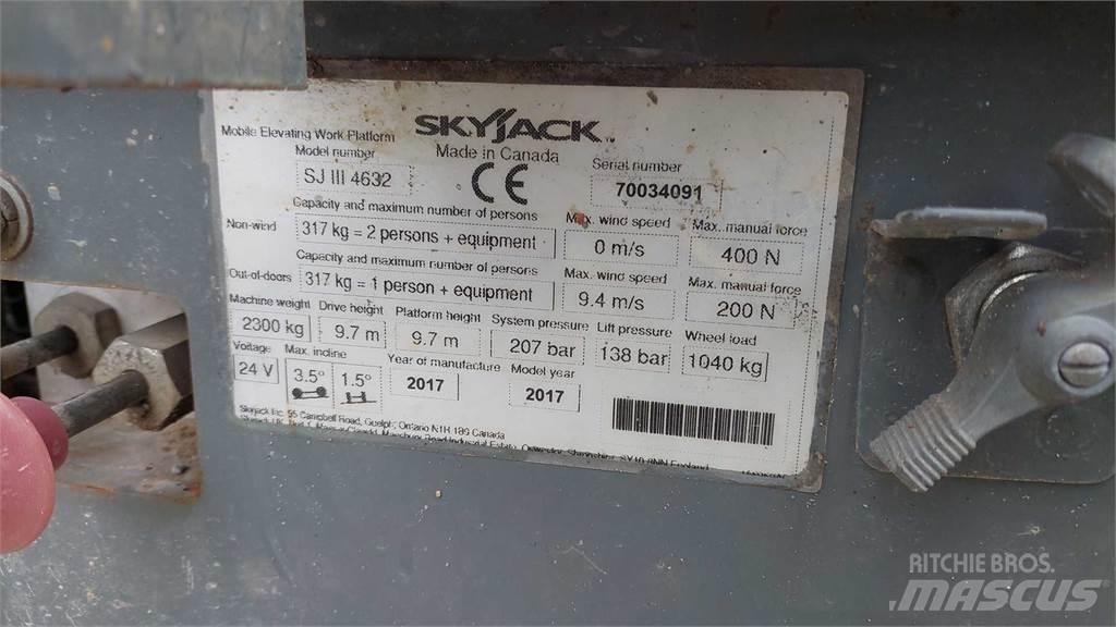 SkyJack SJIII4632 Žirkliniai keltuvai