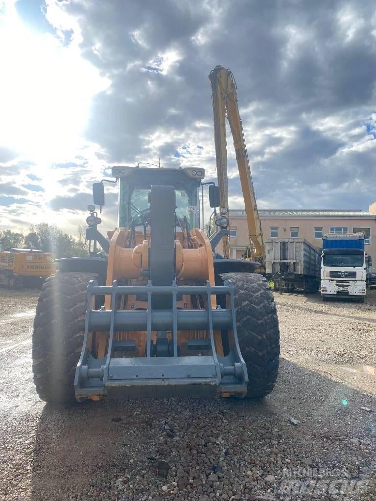 Liebherr 580  L Naudoti ratiniai krautuvai