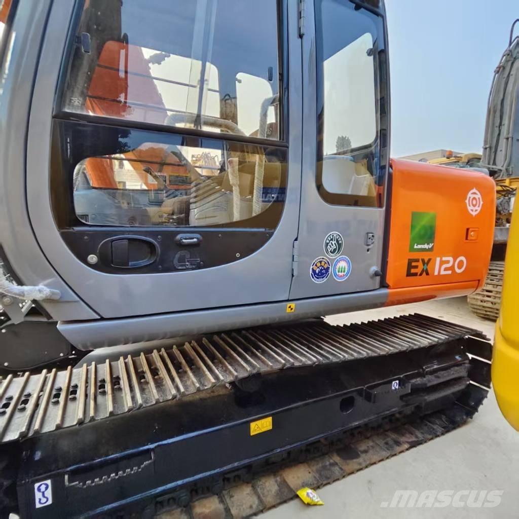 Hitachi EX 120 Vidutinės galios ekskavatoriai 7-12 t