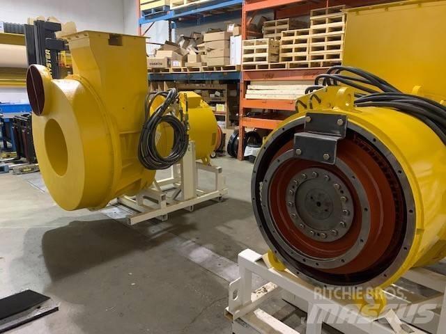 Komatsu 830 E Karjeriniai savivarčiai