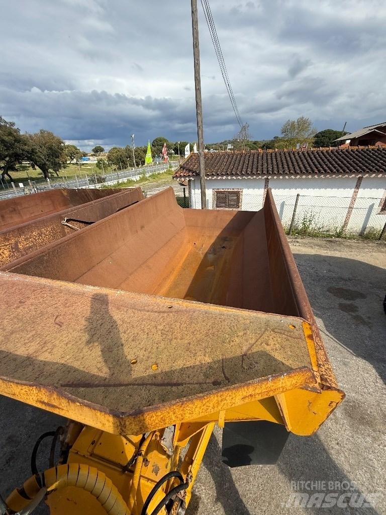 Volvo A25D Karjeriniai savivarčiai