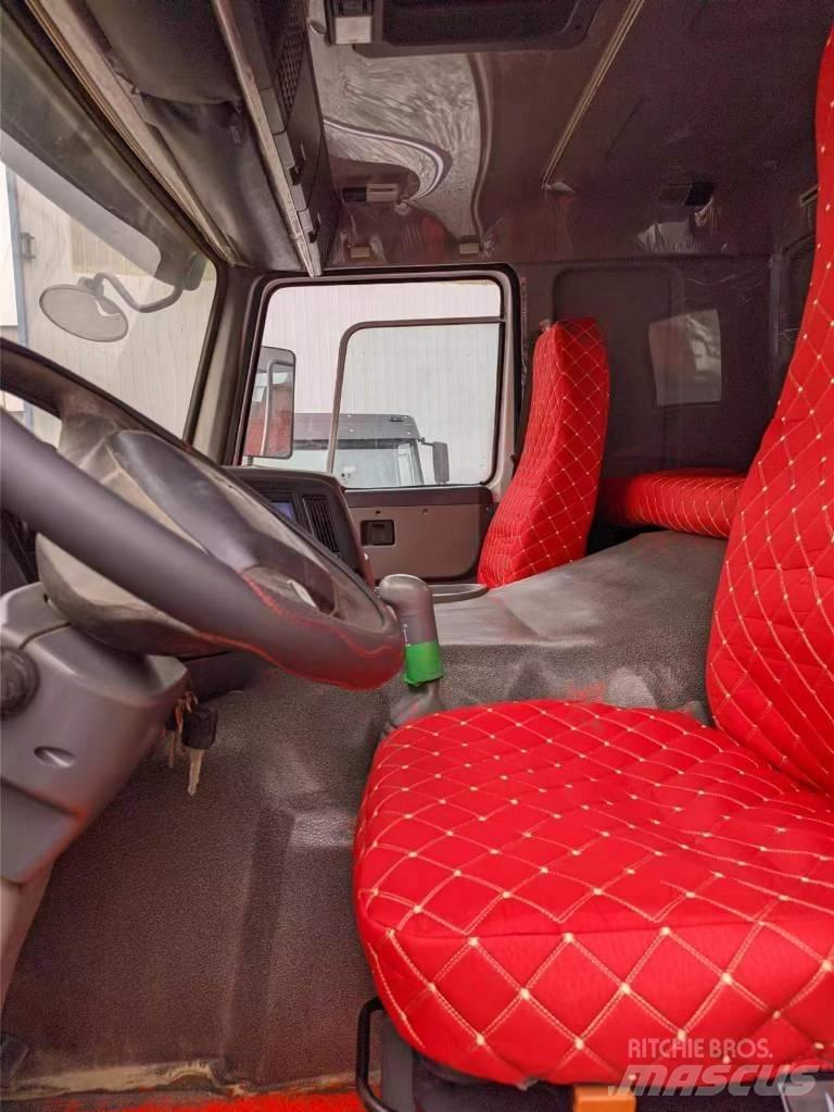 Howo 371 6x4 Savivarčių priekabų vilkikai