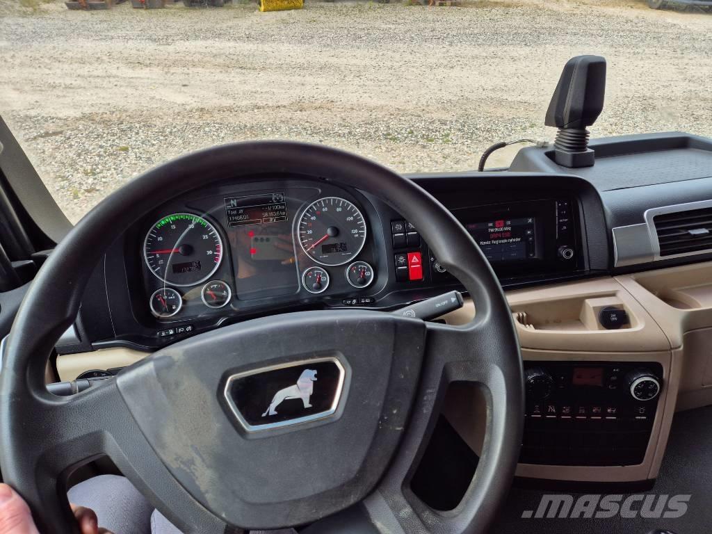 MAN TGL 12.250 4x2 Platformos/ Pakrovimas iš šono