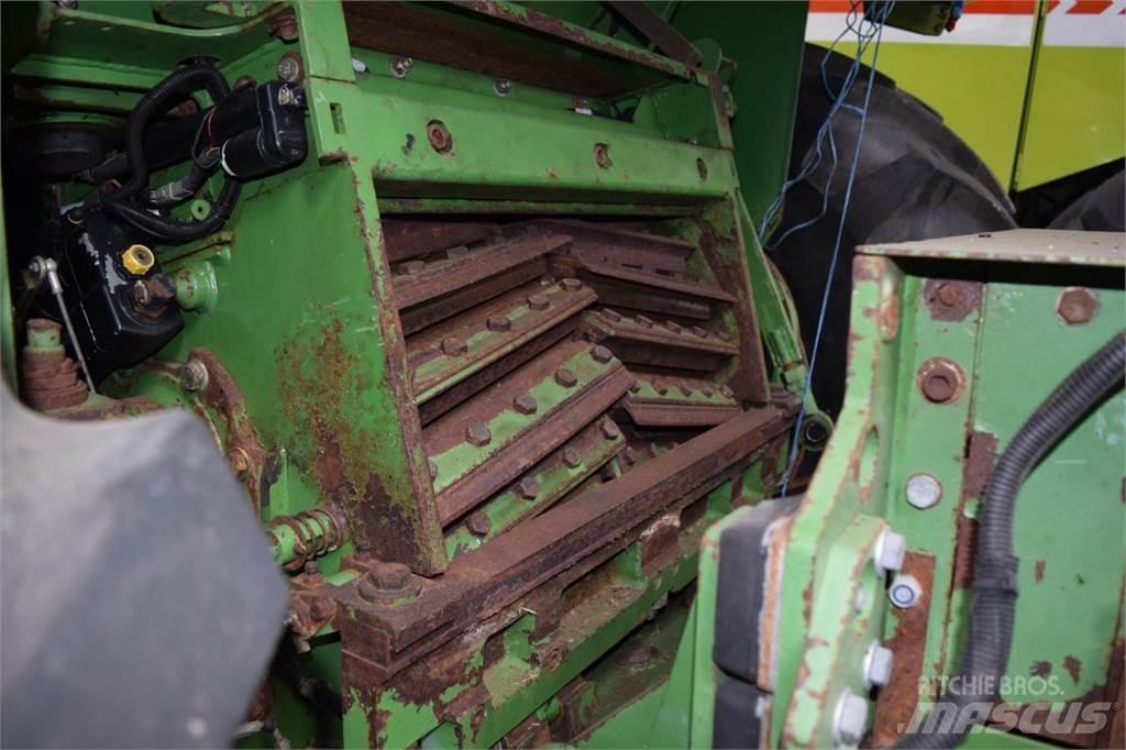Krone Big X V8 Pašarų ruošimo technika