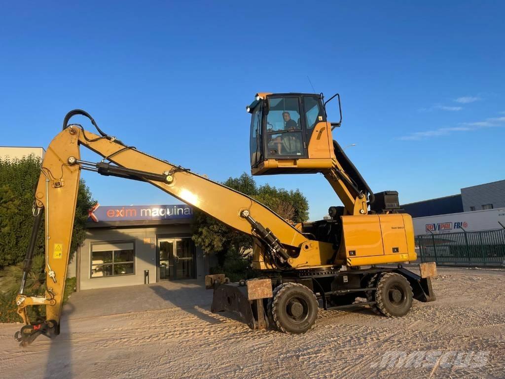 CAT MH 3022 Atliekų / pramoniniai krautuvai