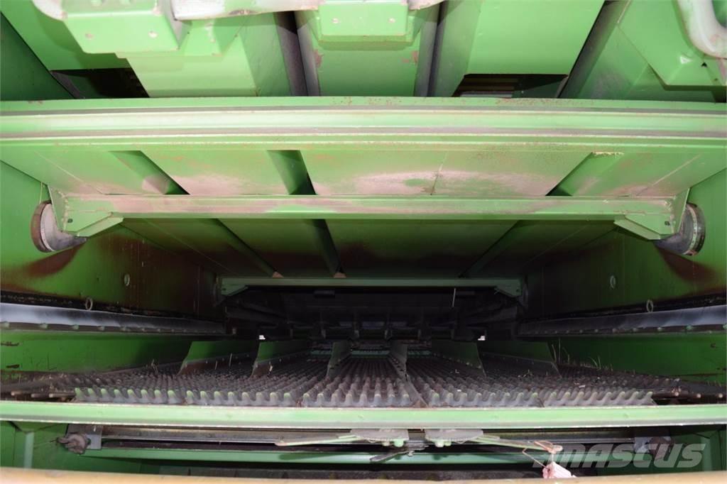John Deere 2056 Derliaus nuėmimo kombainai