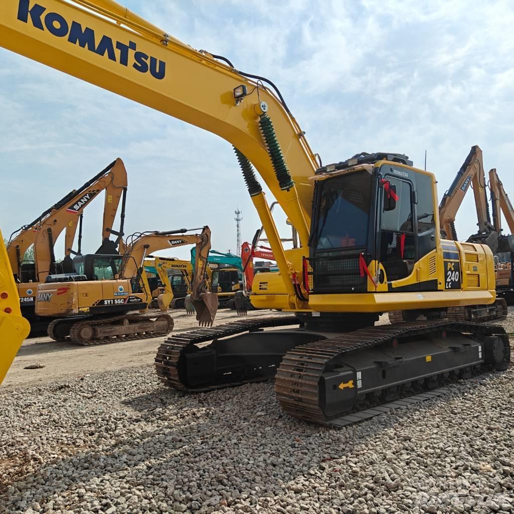 Komatsu 240LC-8 Vikšriniai ekskavatoriai
