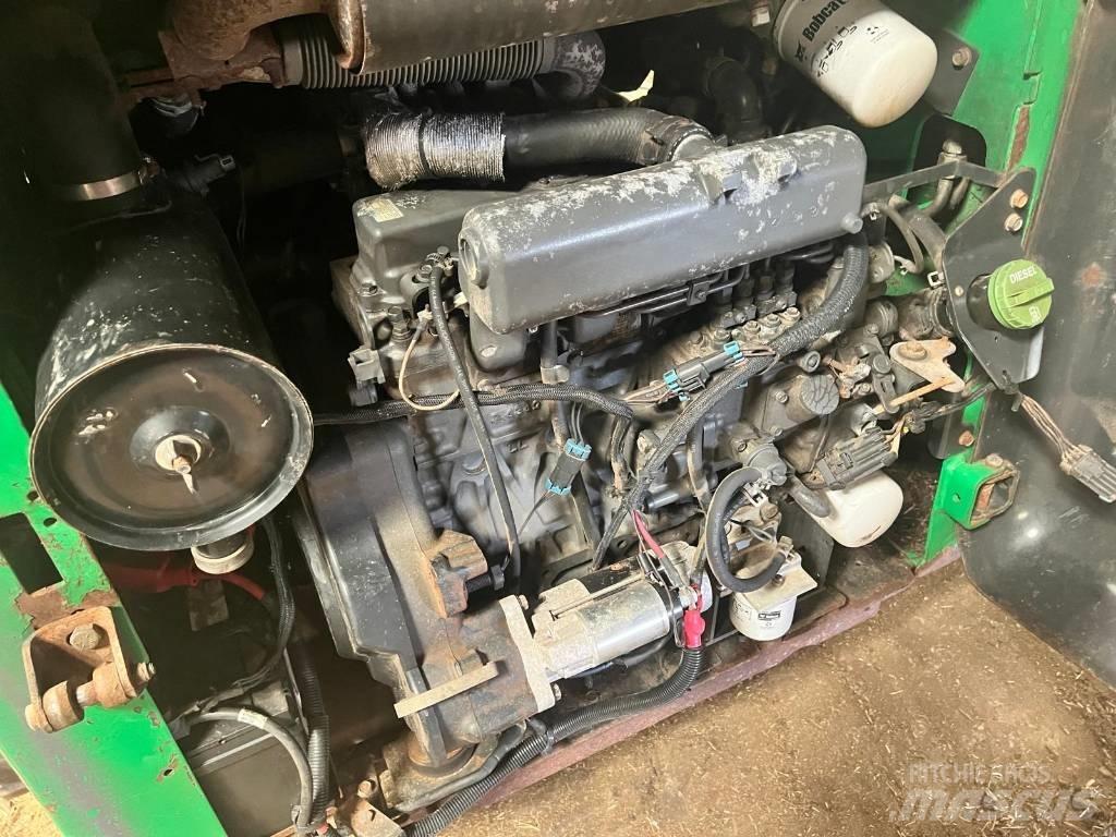 Bobcat T 190 Krautuvai su šoniniu pasukimu