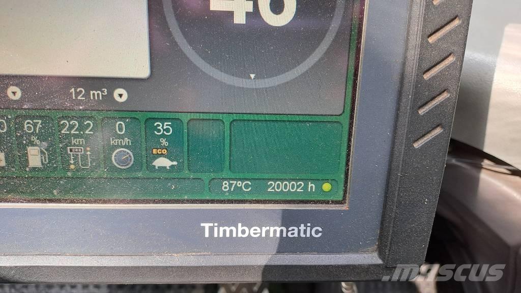 John Deere 1070 D Miško technika (Harvesteriai)