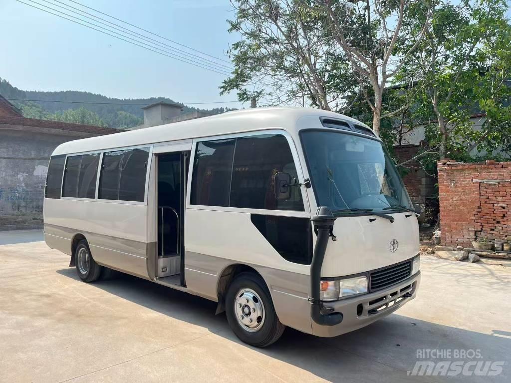 Toyota Coaster Tarpmiestiniai autobusai