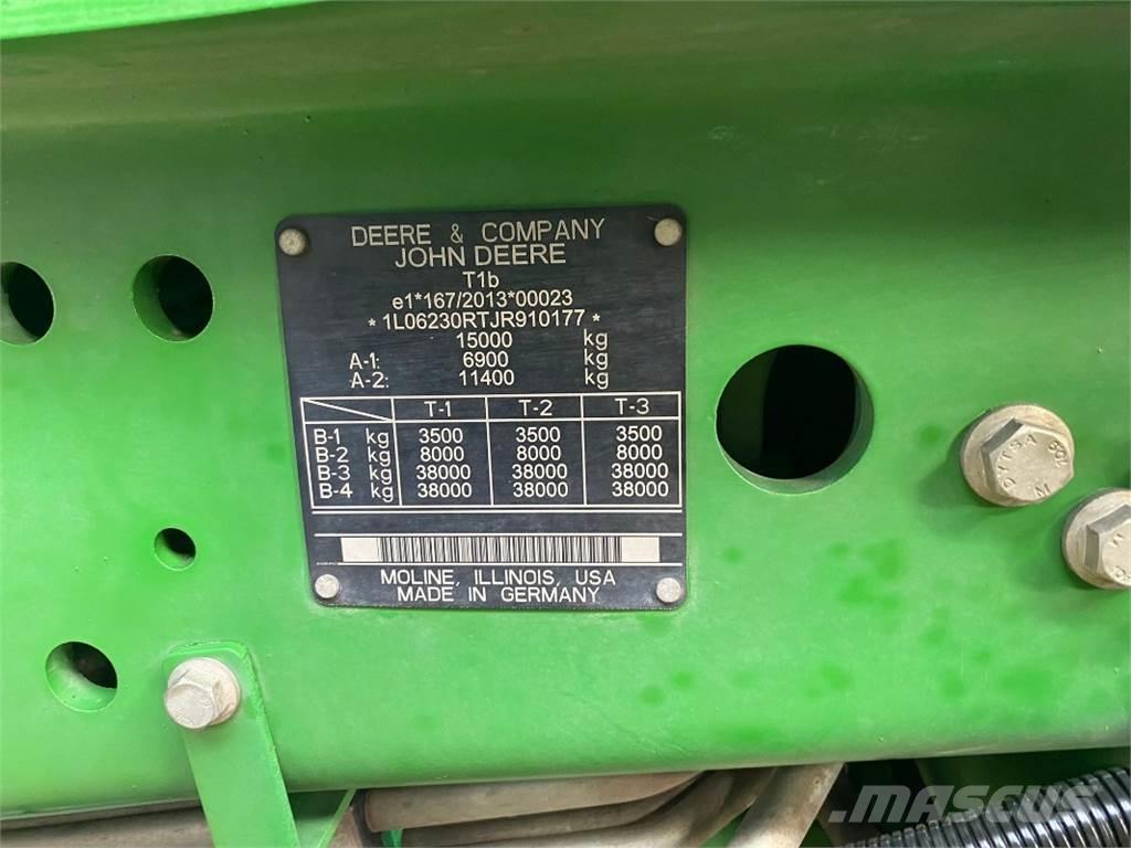 John Deere 6230R Traktoriai
