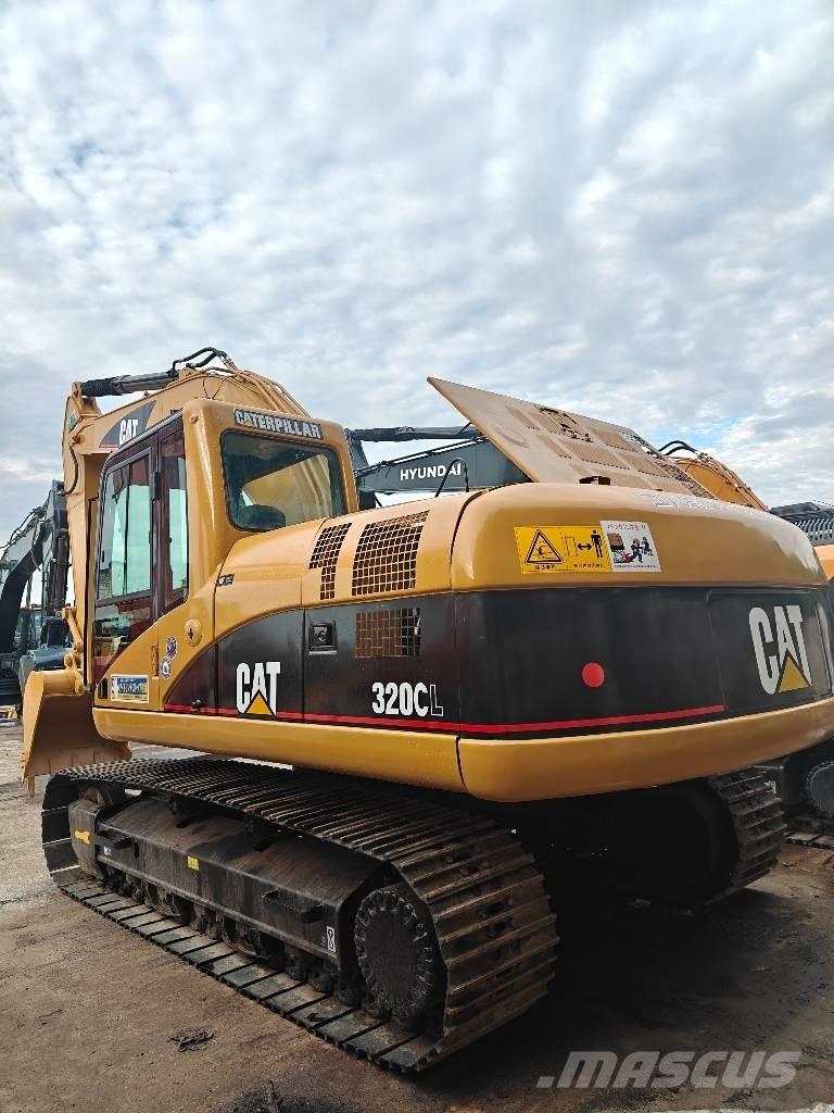 CAT 320C Vikšriniai ekskavatoriai