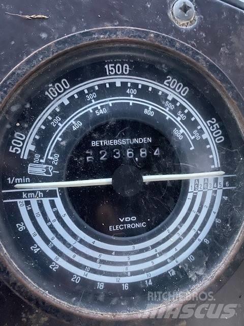MB Trac 1500 Traktoriai