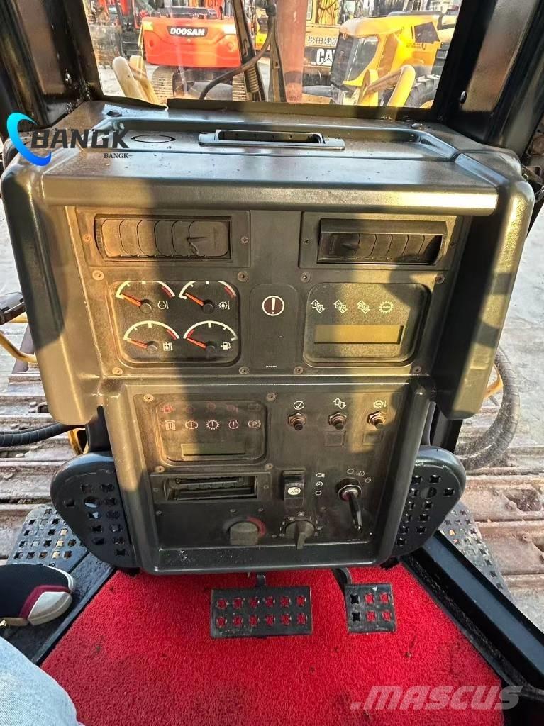 CAT D 6 N Vikšriniai buldozeriai