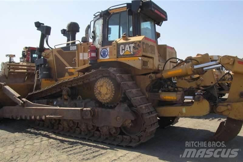 CAT D8R Vikšriniai buldozeriai