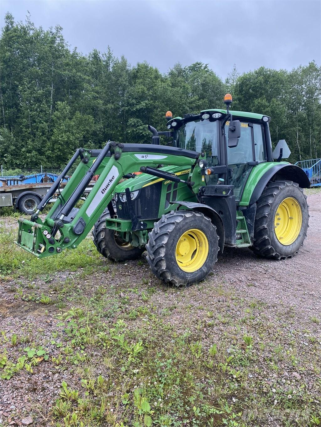 John Deere 6120 M Traktoriai
