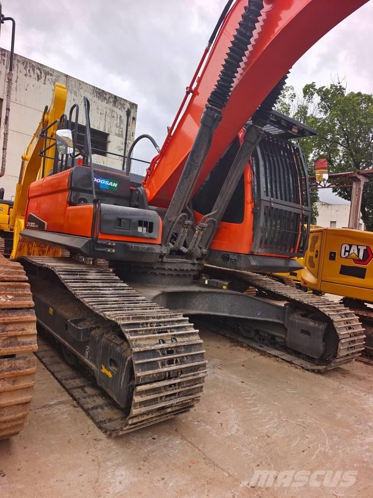 Doosan DX 300 LC-9C Vikšriniai ekskavatoriai