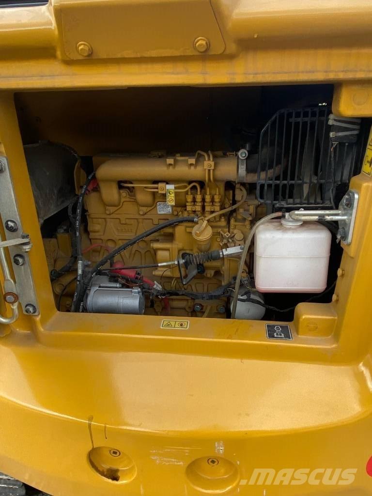 CAT 306 Vikšriniai ekskavatoriai