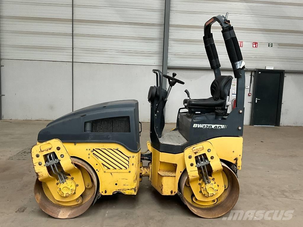 Bomag BW 120 AD-4 Porinių būgnų volai