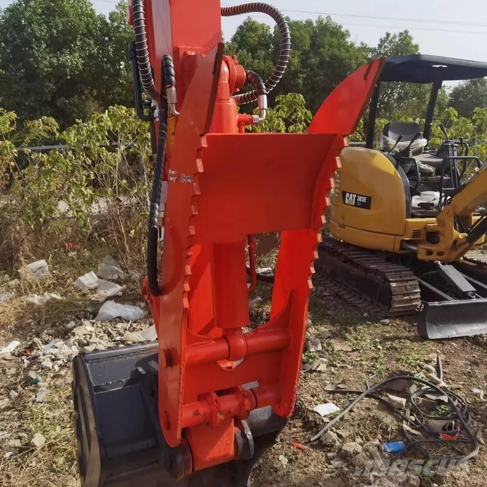 Kubota KX 155 Vikšriniai ekskavatoriai