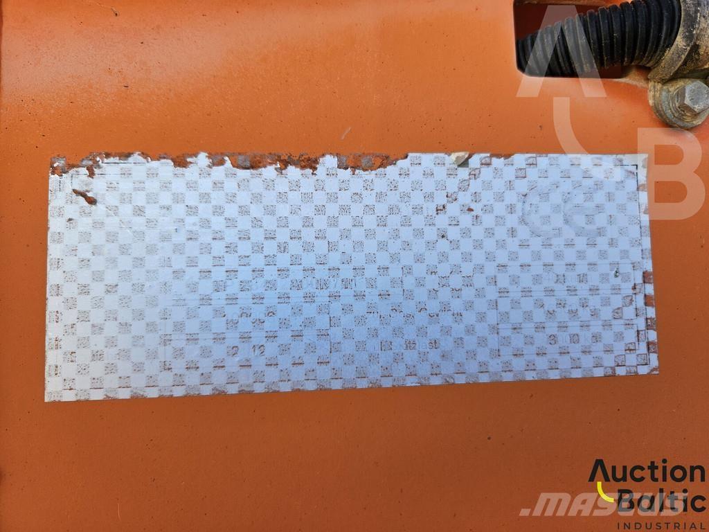 Inuma QBS56SW Savivartės priekabos