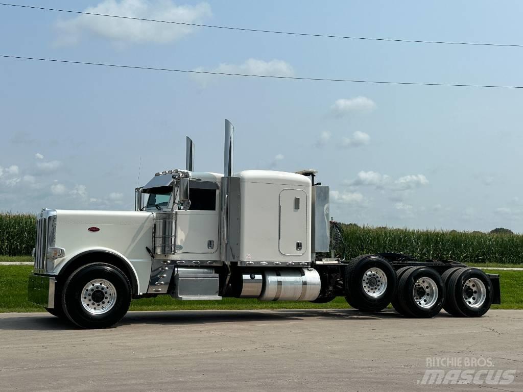 Peterbilt 389 Naudoti vilkikai