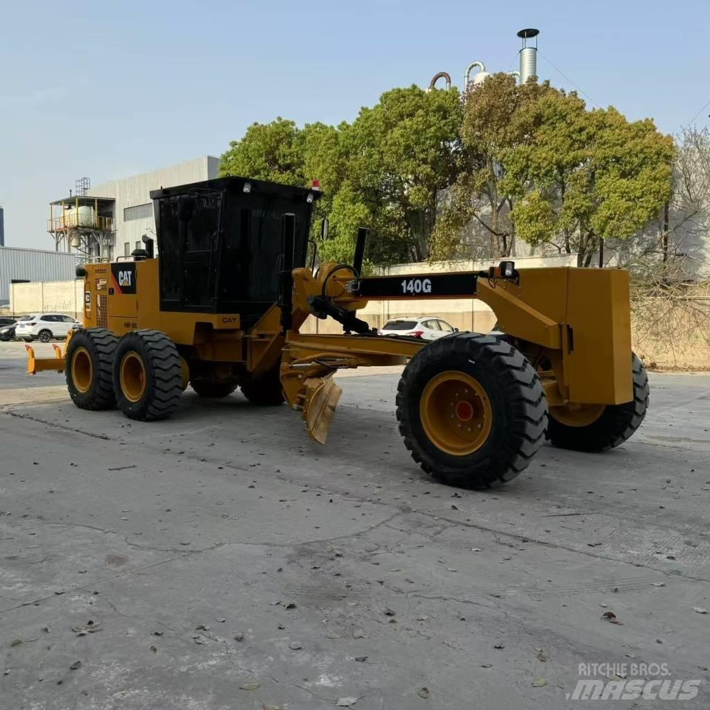 CAT 140 G Greideriai