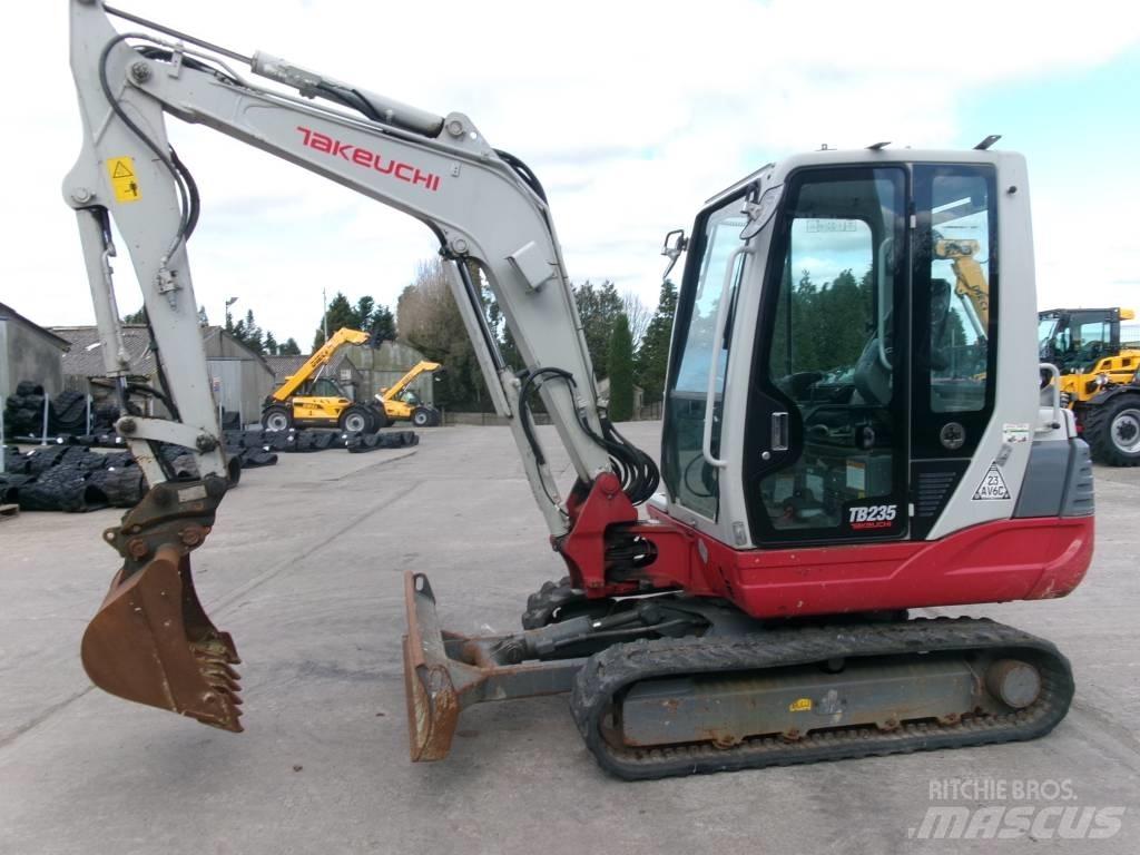 Takeuchi TB 235 Mini ekskavatoriai < 7 t