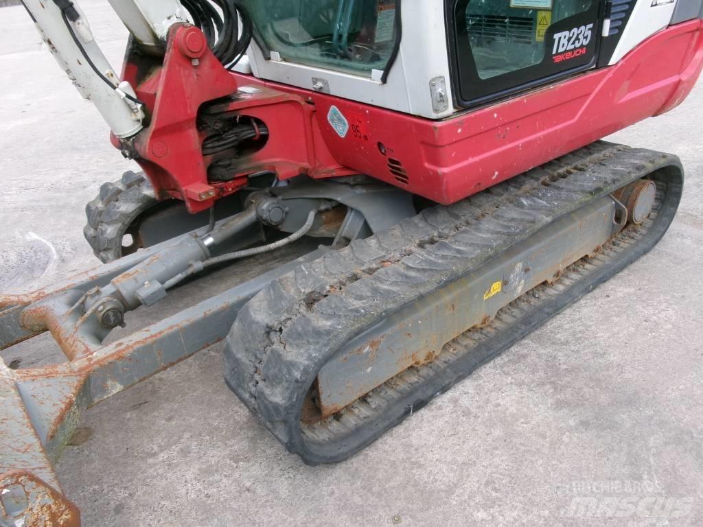 Takeuchi TB 235 Mini ekskavatoriai < 7 t