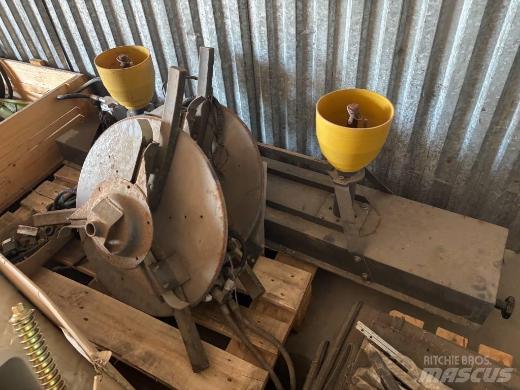 CLAAS Halmspreder Derliaus nuėmimo kombainų priedai